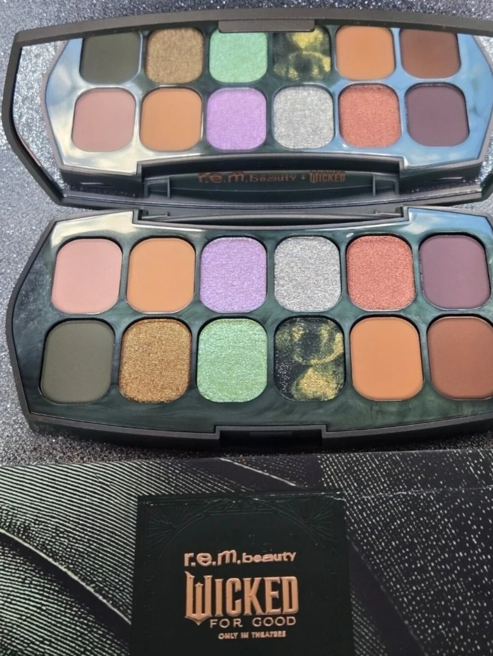 r.e.m. beauty x Wicked Ozian Forest Bundle Limited Edition New in Box